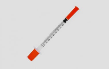 Seringa 1ml  pentru insulina cu ac nedetasabil
